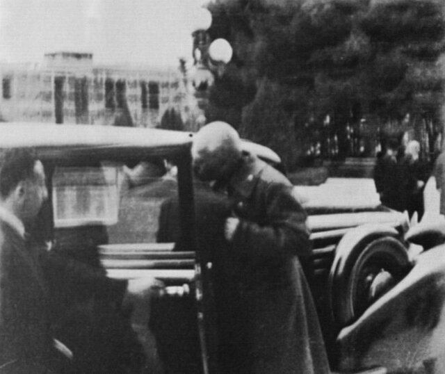 Reza Shah's abdication and him leaving the country